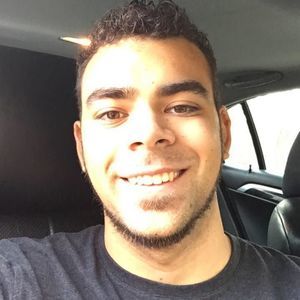 Meet your Posher, Devin